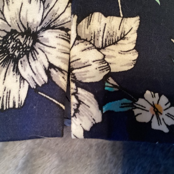 ROZ & Ali print pants size 6 - Picture 6 of 7
